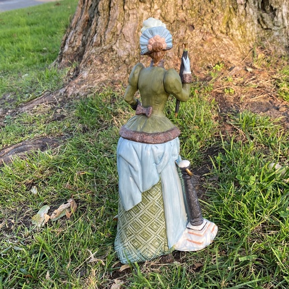 1987 Presidents club Avon stunning figurine statue - Picture 3 of 16